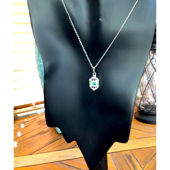 Christmas ornament pendant on chain. EUC. - Picture 3 of 3